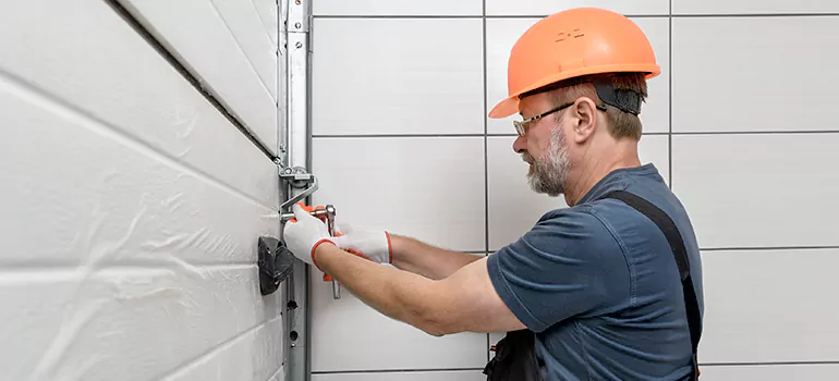 Commercial Garage Door Repair in Sun City Center, FL