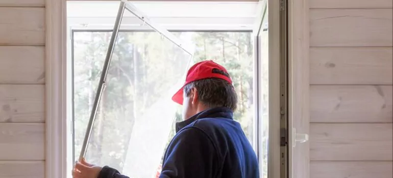 Expandable Window Screen Installation in Sun City Center, FL
